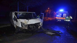 Çorluda alkollü sürücü ağaca çarptı: İki kardeşi ölüm ayırdı
