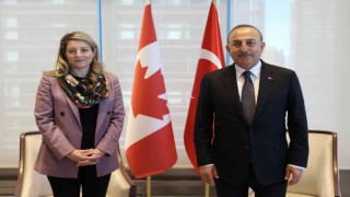 Dışişleri Bakanı Çavuşoğlu, Kanada Dışişleri Bakanı Melanie Joly ile görüştü