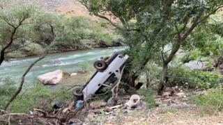 Tuncelide trafik kazası: 2 yaralı