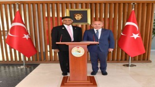Vali Atik, Bangladeş Büyükelçisini ağırladı