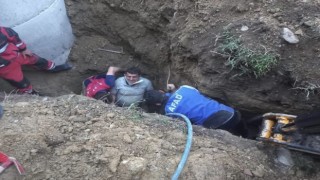Toprak altında kalan işçiyi ekipler kurtardı