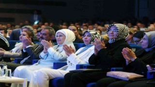 “Aile Okulu Projesi” Emine Erdoğanın katıldığı programda tanıtıldı