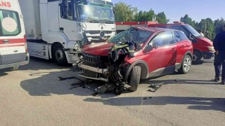 Ercişte trafik kazası: 4 yaralı