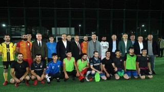 Gençlik ve Spor Bakanı Kasapoğlundan Yenişehire sürpriz gece ziyareti
