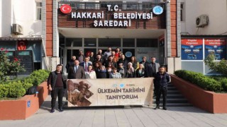 Hakkaride 30 genç İstanbula uğurlandı