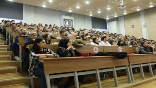 Bilişim sektörünün temsilcileri ‘Devfest 2022 Zonguldakta öğrencilerle Buluştu