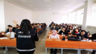 Diyarbakırda 3 bin 72 vatandaşa uyuşturucuyla mücadele eğitimi