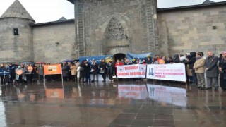 Erzurumda 25 Kasım Kadına Yönelik Şiddete Karşı Uluslararası Mücadele Günü etkinlikleri
