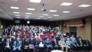 Irakın sıfır noktasında öğretmen adayları için yemin töreni düzenlendi