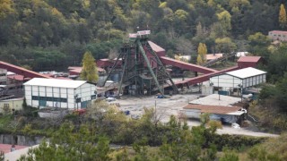 Maden ocağındaki yangına karşı 4. baraj inşa ediliyor