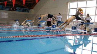 Okullar arası yüzme şampiyonası tamamlandı