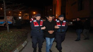 El yapımı patlayıcıyla kaçak kazı yapan 3 kişi tutuklandı