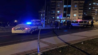 İzmirde motosiklet kazası: 1 ölü, 1 yaralı