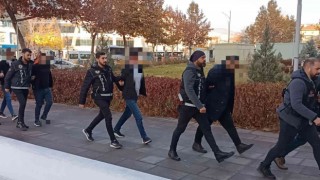 Kırşehir Emniyetinin uyuşturucu operasyonunda 5 kişi tutuklandı