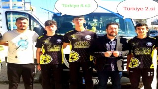 Batmanlı Enes, ilk defa katıldığı Oryantiring Şampiyonasında Türkiye ikincisi oldu