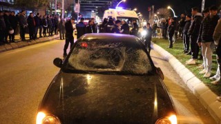 Edirnede feci kaza: Otomobilin çarptığı 3 yayadan ikisi ağır yaralandı