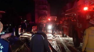 Kocaelide patlama: Olay yerine çok sayıda itfaiye, ambulans sevk edildi