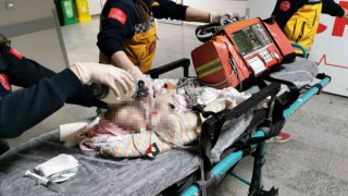 Otomobil vince arkadan çarptı: 1i bebek 3 ölü, 1 ağır yaralı