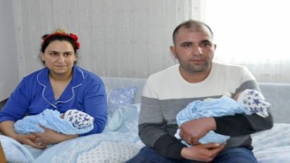 Gaziantepli depremzede çiftin Fethiyede ikizleri dünyaya geldi