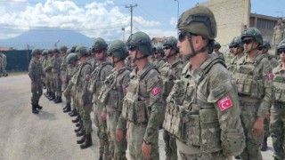 NATO'nun Talebi Üzerine Türk Komandolar Kosova'ya Gitti