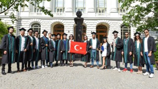Türk öğrencilerden Rusya’da önemli başarı