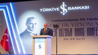 Kültür ve Turizm Bakanı Ersoy, Atatürk Vizyonuyla Gelecek Yüzyıla Bakış Konferansında konuştu
