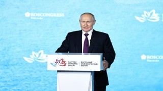 Putin: “Ermenistan, esasen Azerbaycanın Karabağ üzerindeki egemenliğini tanıdı”