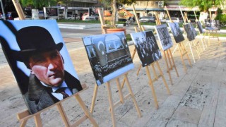 İncirliovada, Atatürk fotoğraflarla anıldı