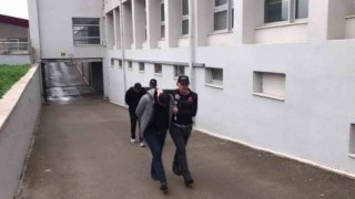 Adanada operasyonda yakalanan 4 torbacı tutuklandı