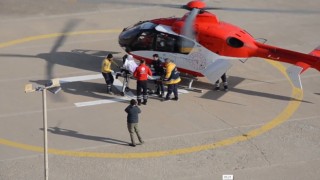 Şırnaklı hasta ambulans helikopter ile Şanlıurfaya getirildi