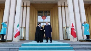 Cumhurbaşkanı Erdoğan, İran Cumhurbaşkanı Reisiyi resmi törenle karşıladı