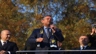 CHP Genel Başkanı Özel: Partiyi bölen kimseyi kapıdan içeriye sokmam”