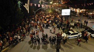 Galatasarayın 24. şampiyonluğu Aksarayda coşkuyla kutlandı