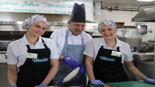 Hollandalı öğrenciler Türk mutfağını öğreniyor
