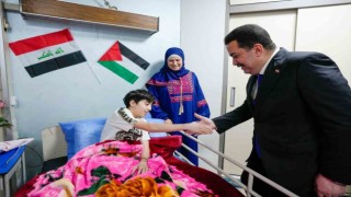 Irak Başbakanı Sudani'den Filistinli yaralılara ziyaret