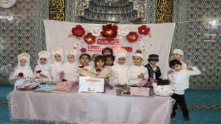 Siirtte 4-6 yaş arası öğrencilerin Kuran-ı Kerime geçişi için tören yapıldı