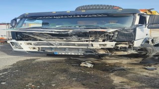 Tarsusta trafik kazası: 1 ölü, 1 yaralı