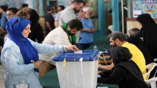 İranda cumhurbaşkanlığı seçimi ikinci tura kaldı