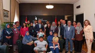 Osmaniyeli Dereli Köyü Sakinleri, CHP Genel Başkanı Özgür Özel'i Ziyaret Etti