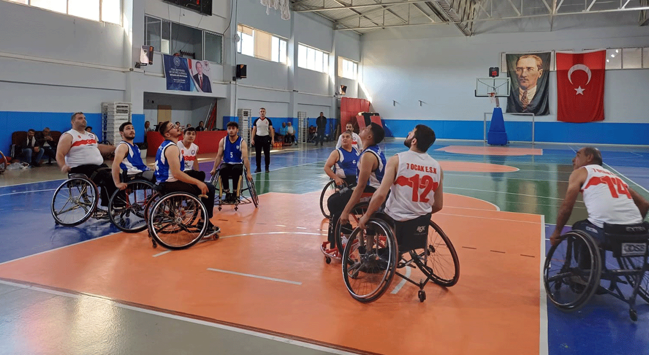 Tekerlekli Sandalye Basketbol 2. Ligi'nde Derbi Heyecanı